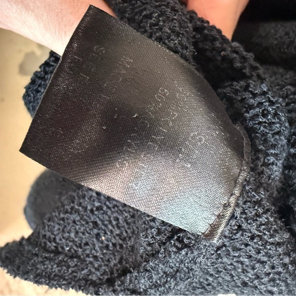 Wishlist Oversized Black Textured Lightweight Sweater Size S/M - Picture 13 of 13